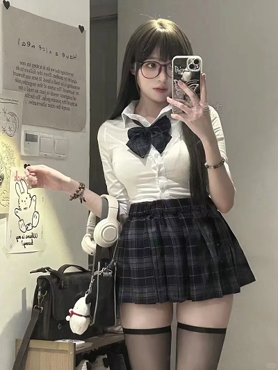 6b66bf614051e4575d91b797fe6941ff.jpg